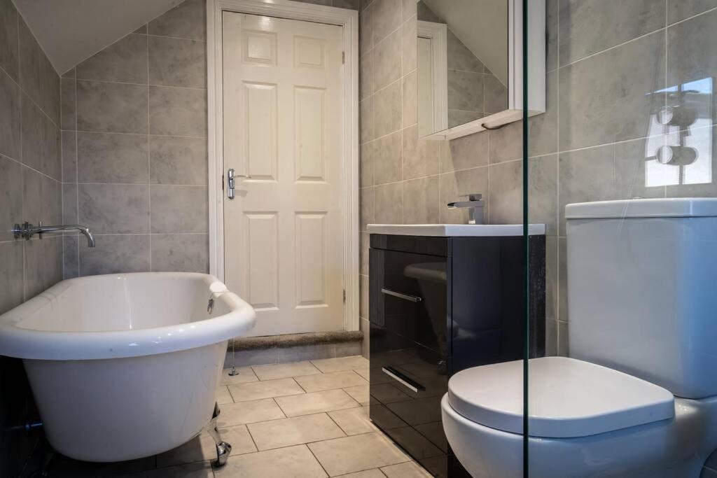No6 - Beverley - Elegant Townhouse - Central Location Exterior photo