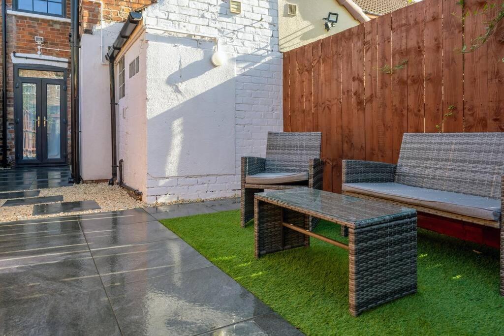 No6 - Beverley - Elegant Townhouse - Central Location Exterior photo
